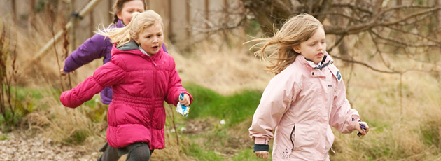 running-kids-carousel-1